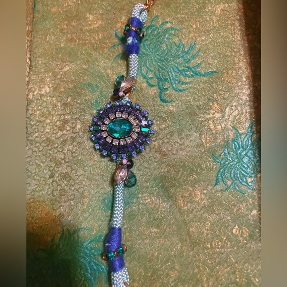 Betsey Johnson Multi Stone Saint Bart  Bracelet - Picture 2 of 8